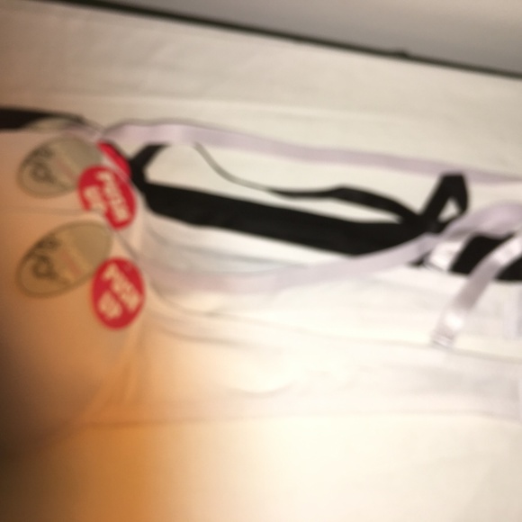 NEW LOT OF 6 UNDERWIRED BRAS SM PADDING SMOOTH 38B - Picture 4 of 5